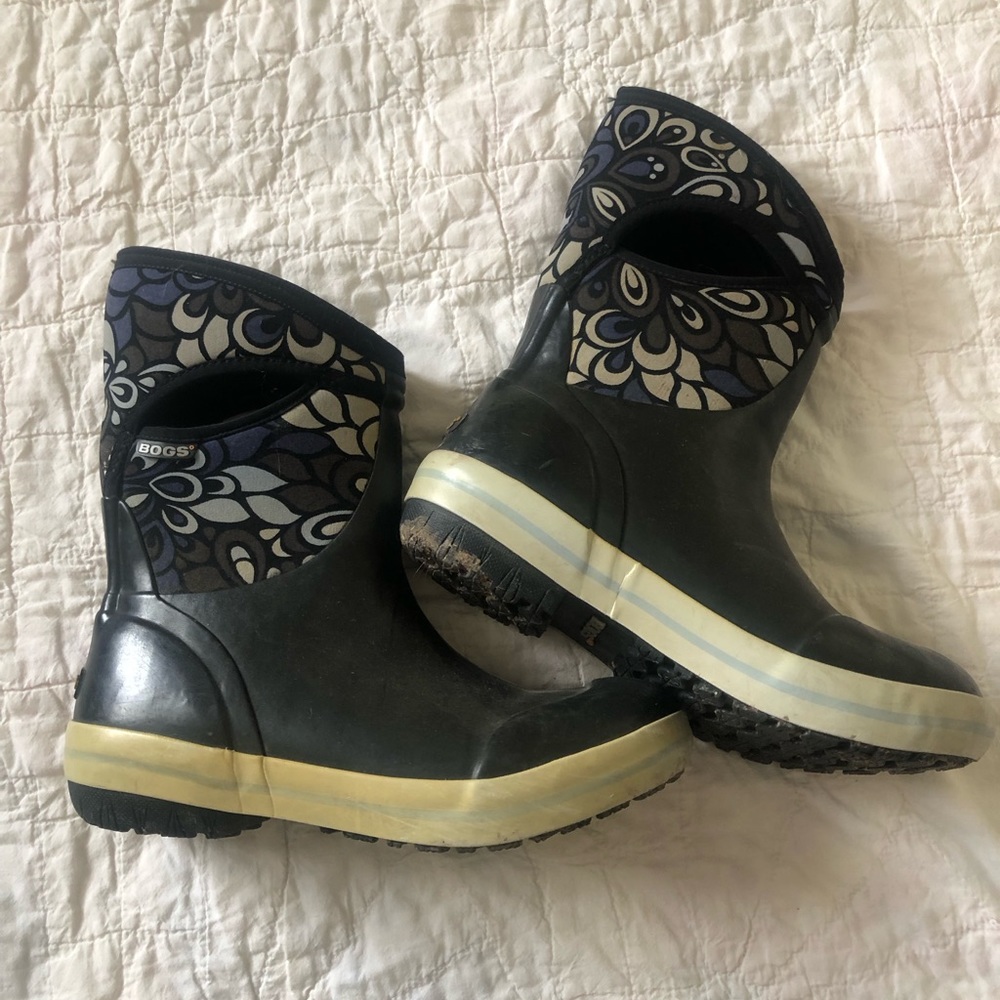 Bogs rain boots